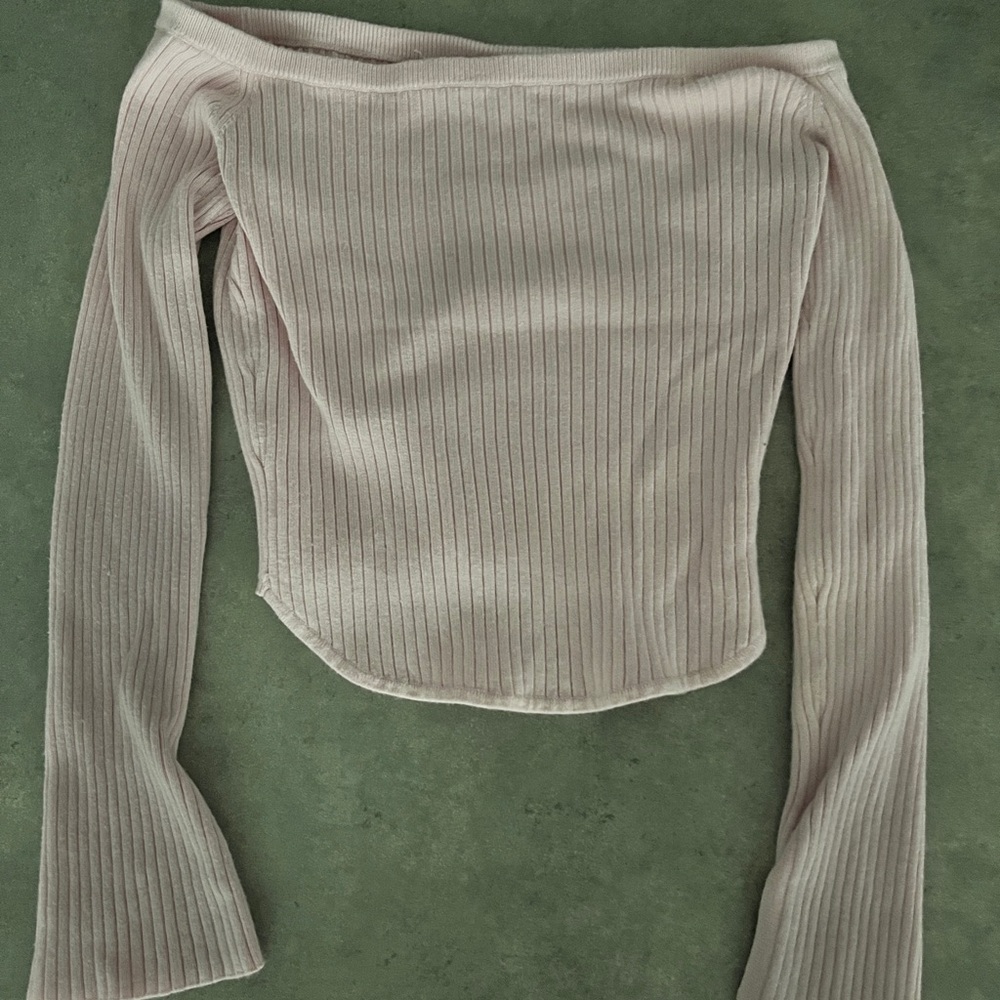Light Pink Cropped Long Sleeve Off Shoulder Top